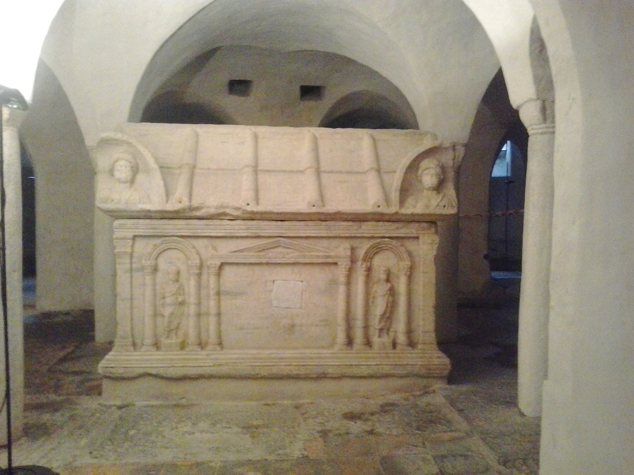Ivrea Sarcofago
