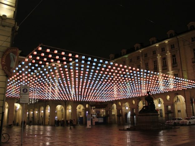 Installazione Luci d'Artista Tappeto Volante